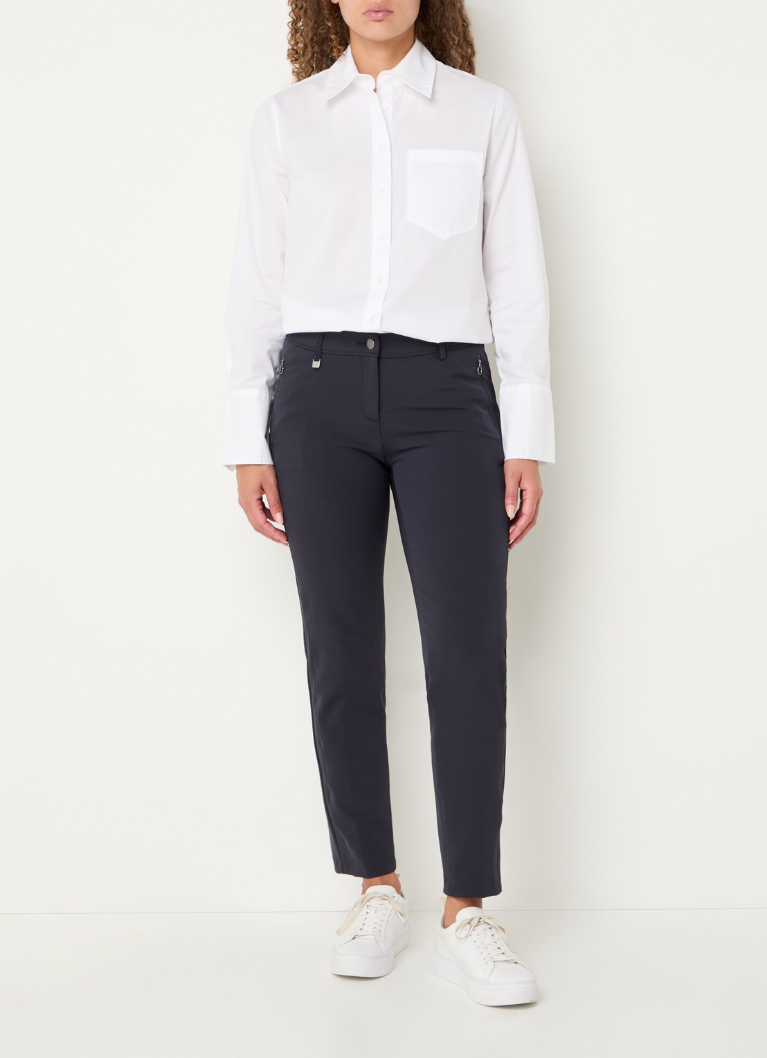 BRAX Maron mid waist slim fit chino met stretch - voorkant 3 donkerblauw