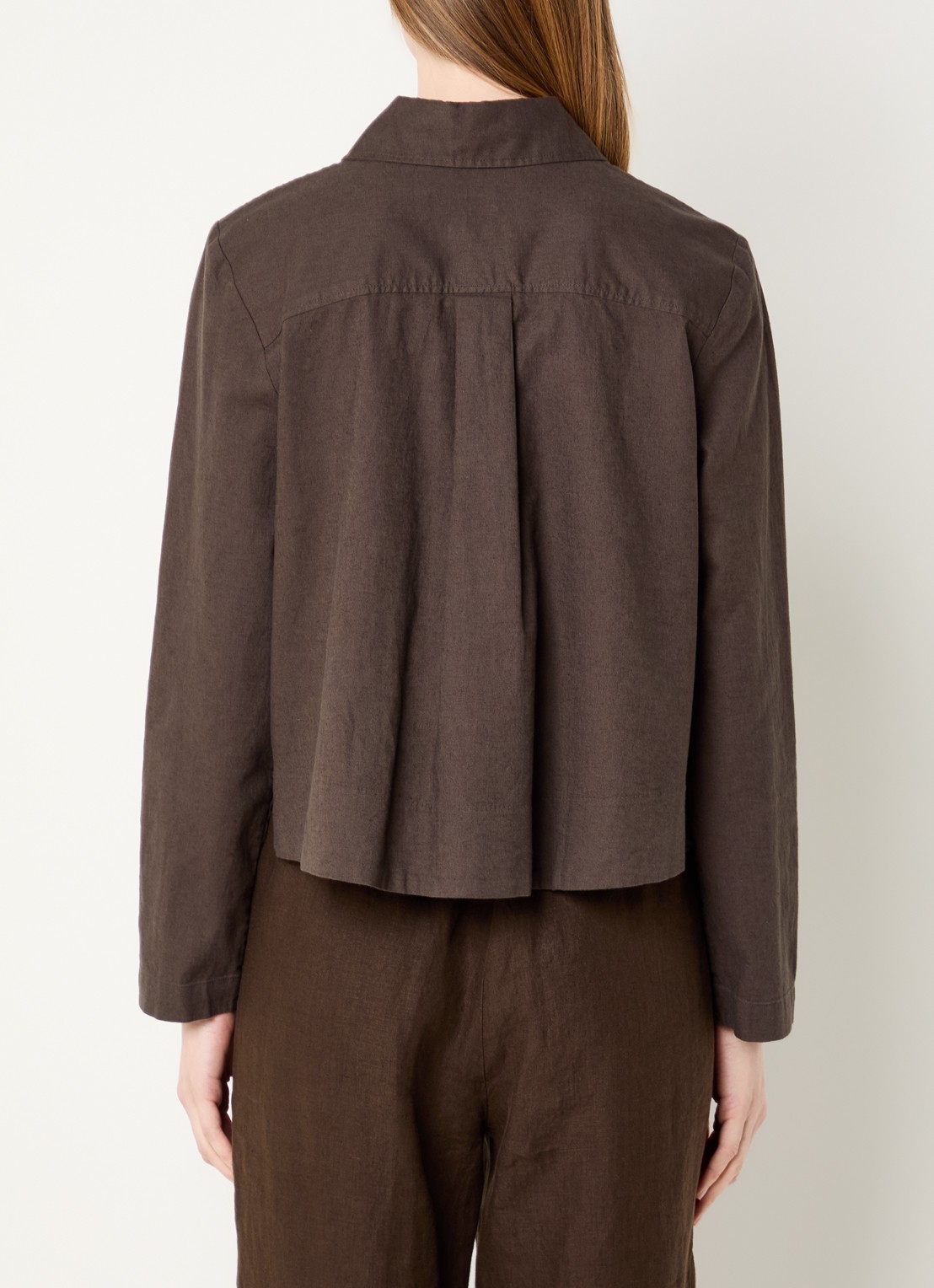 BRAX Vega blouse in linnenblend met opgestikte zakken - achterkant bronsgroen