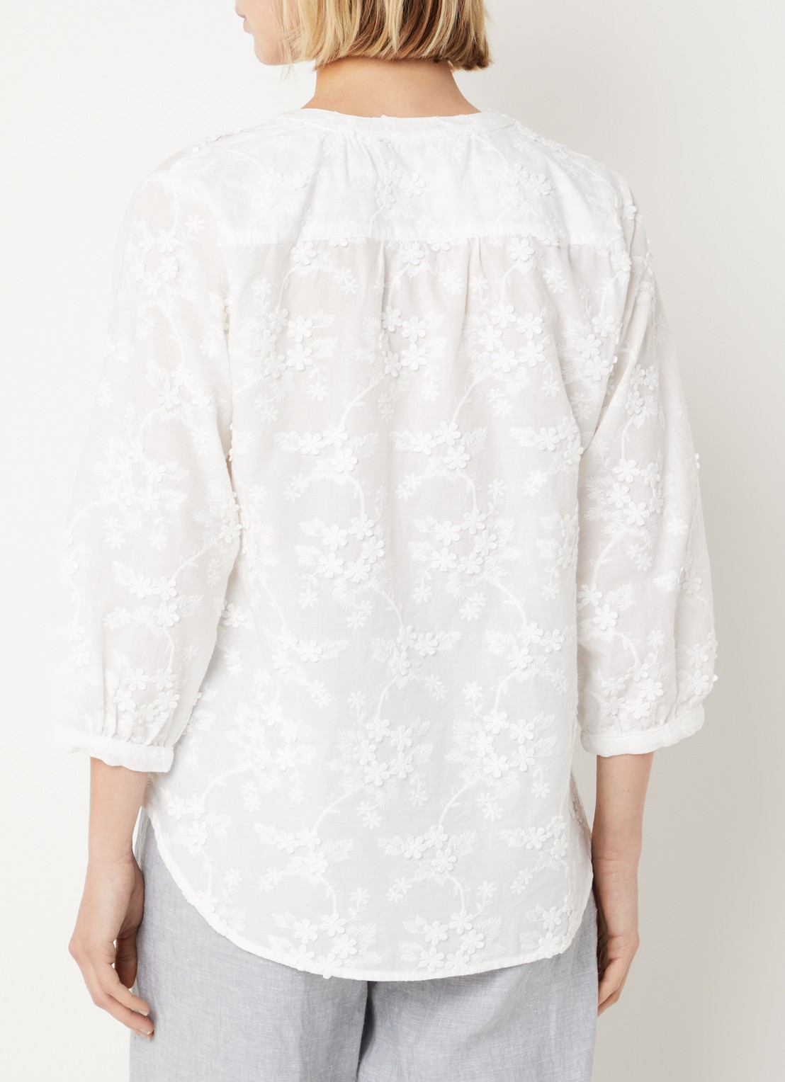 BRAX Velia blouse met bloemborduring - achterkant 3 wit