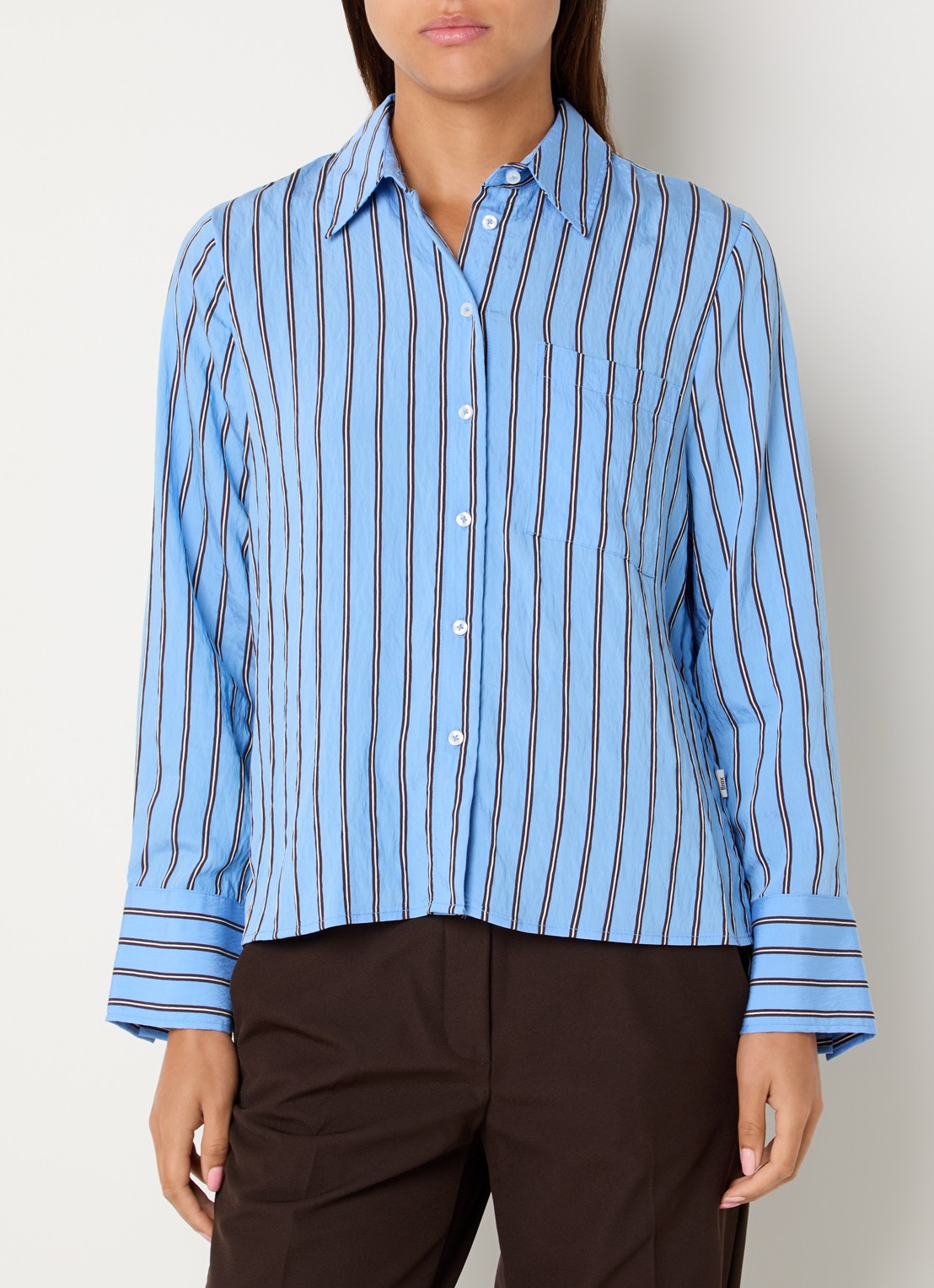 BRAX Vica blouse met streepdessin - detail 3 lichtblauw