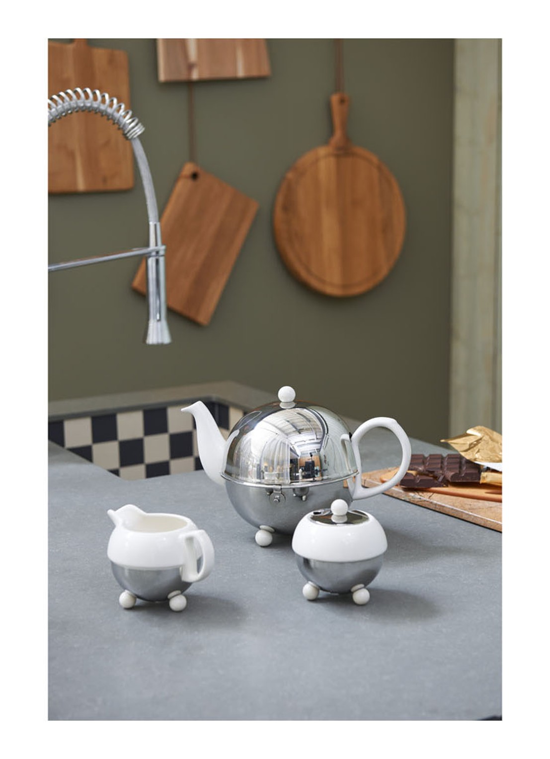 Bredemeijer Cosy theepot 1,3 liter - voorkant 4 wit