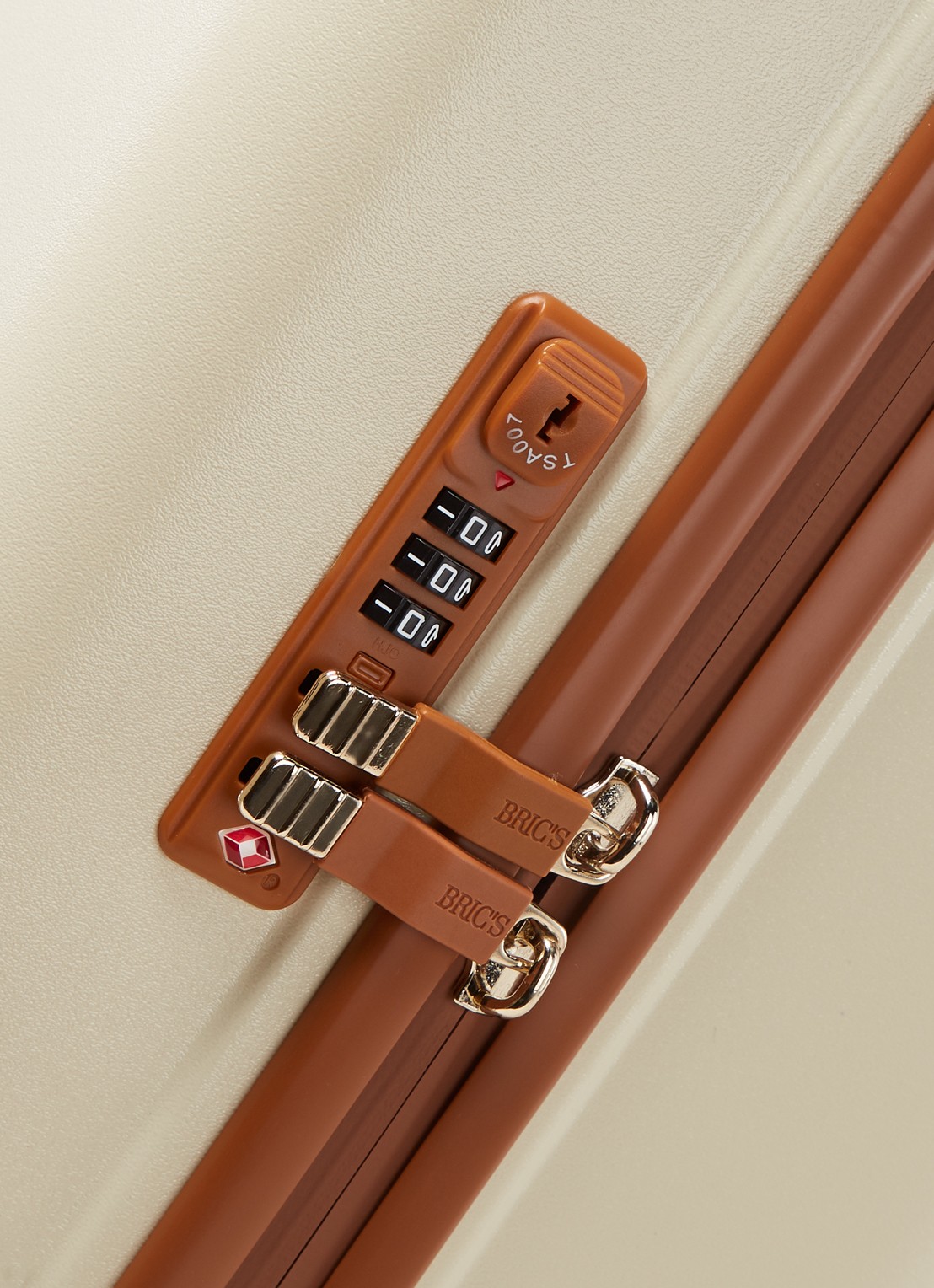 Bric's Bellagio spinner 55 cm - detail 5 beige
