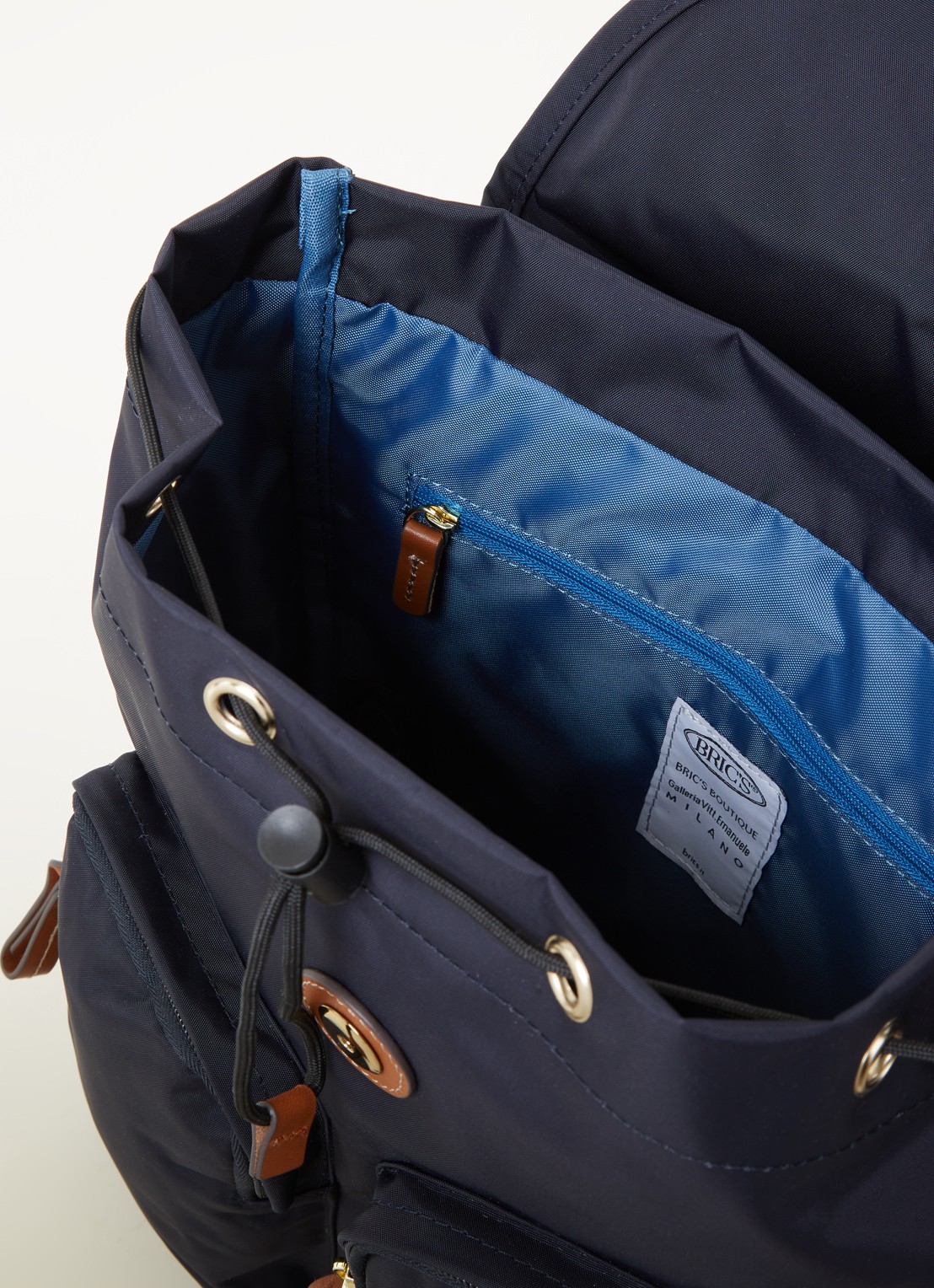 Bric's X-Travel City rugzak met leren details - detail 3 donkerblauw