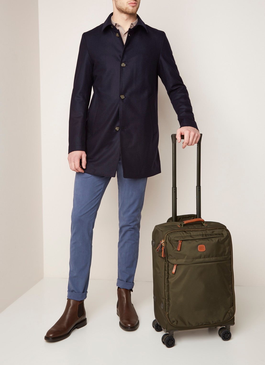 Bric's X-Travel spinner 55 cm - voorkant 4 olijfgroen