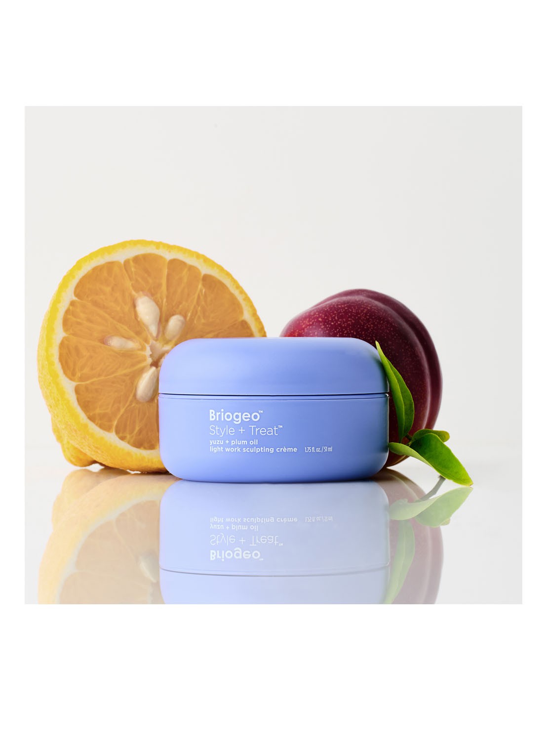 Briogeo Style + Treat Yuzu + Plum Oil Light Work Sculpting Crème - stylingcrème - detail 5 undefined