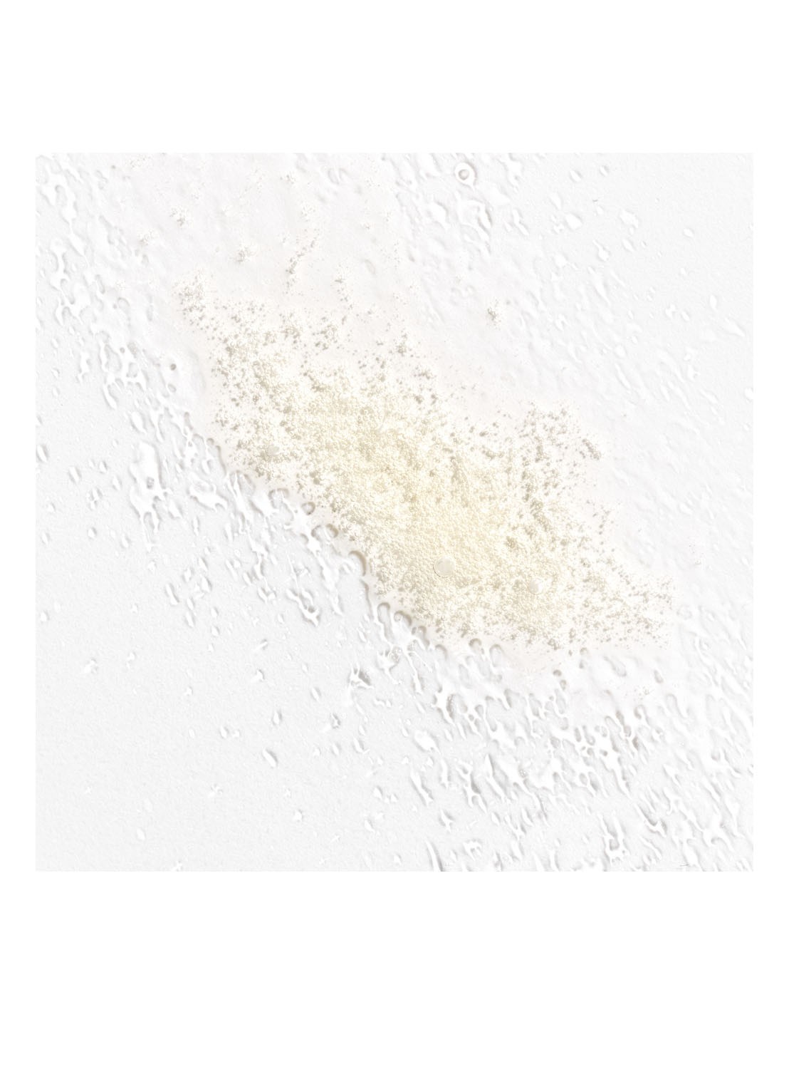 Briogeo Superfoods™ Avocado + Kiwi Mega Moisture 3-in-1 Leave-In Spray - leave-in haarspray - voorkant 2 undefined