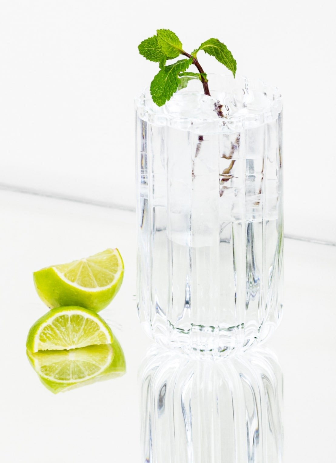 Brût Homeware Gaia longdrink glas 46 cl - detail 3 transparant