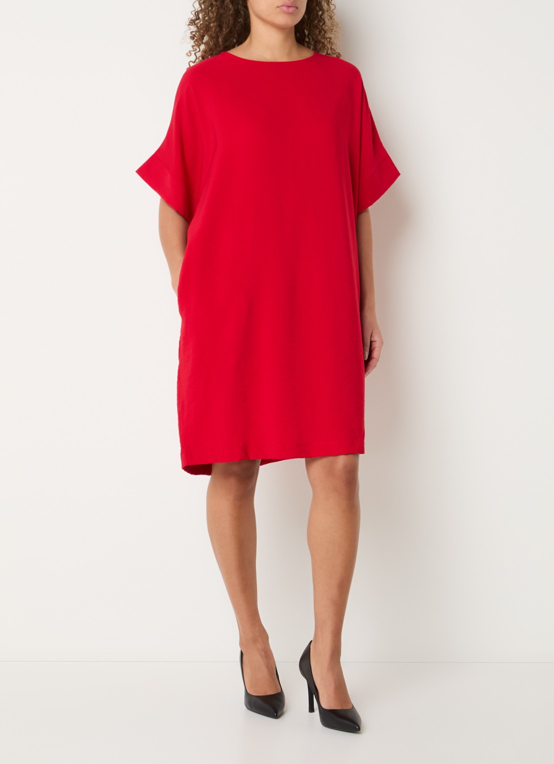 Bruuns Bazaar Gigi midi jurk met vlindermouw - voorkant 4 rood