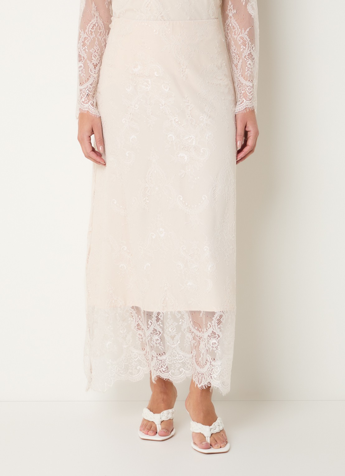Bruuns Bazaar Ina semi-transparant maxi A-lijn rok van kant - detail creme