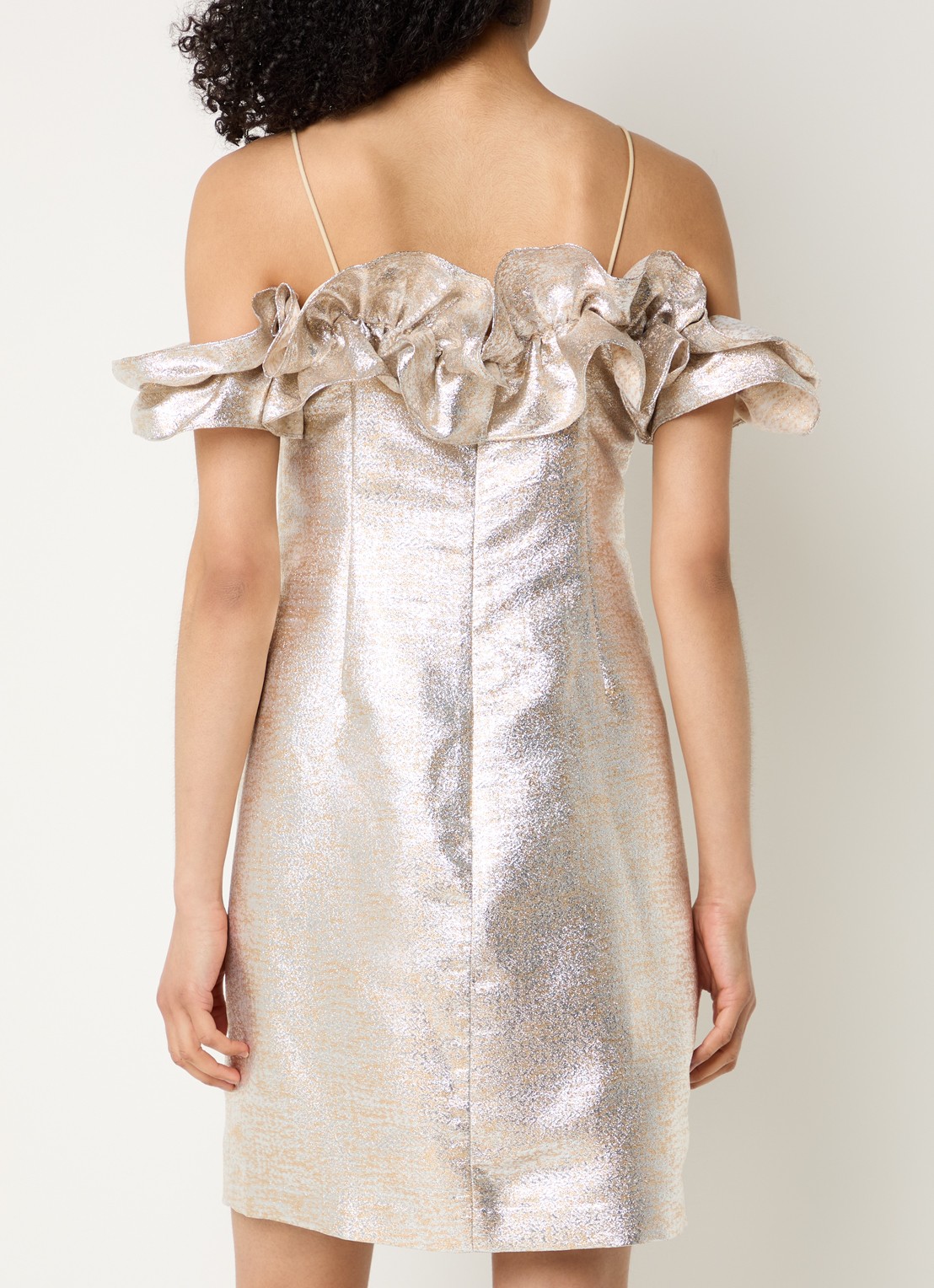 Bruuns Bazaar Martha mini jurk met metallic finish - achterkant 3 goud