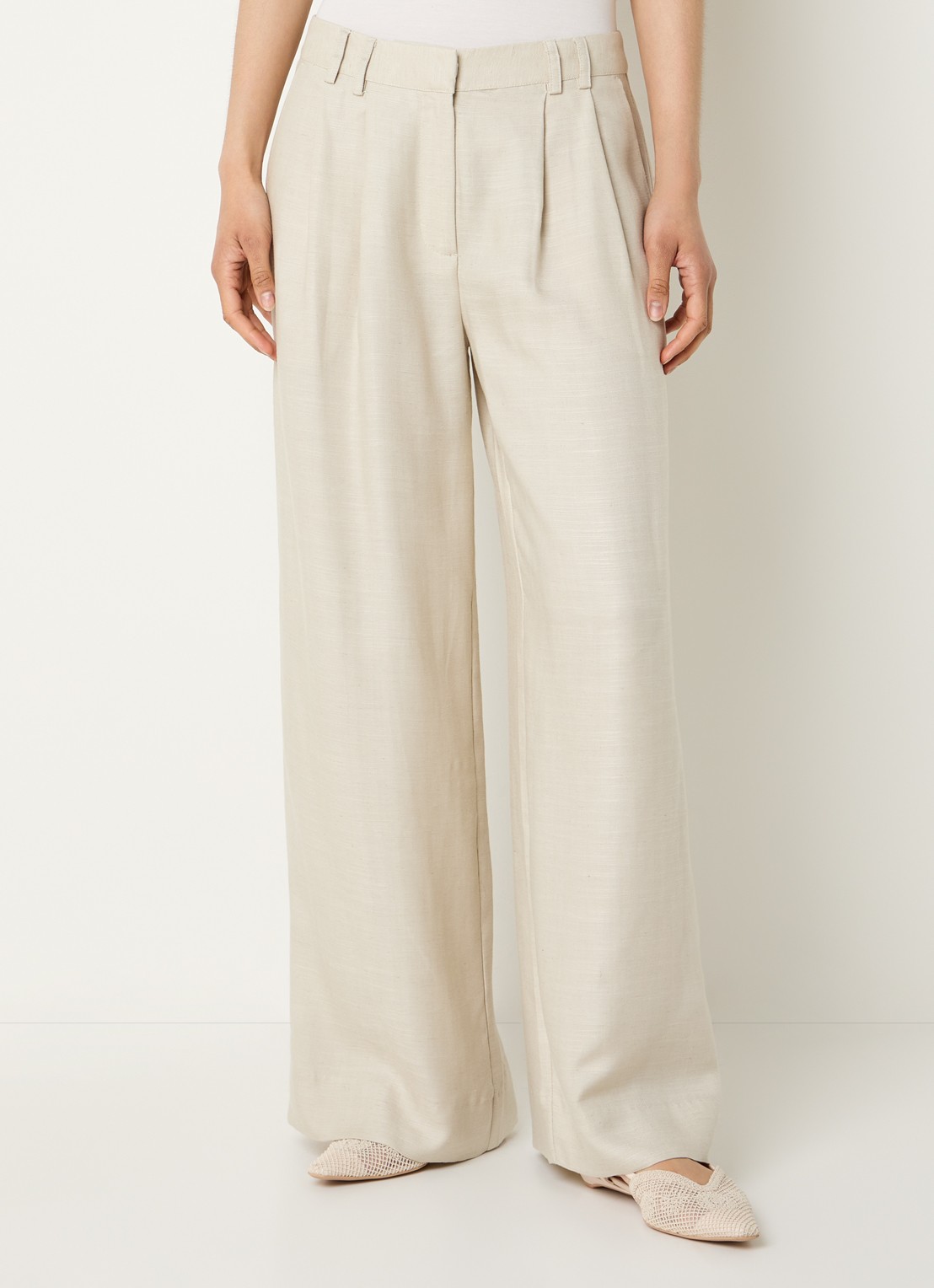 Bruuns Bazaar Mid waist loose fit pantalon met steekzakken - detail 3 gebroken wit