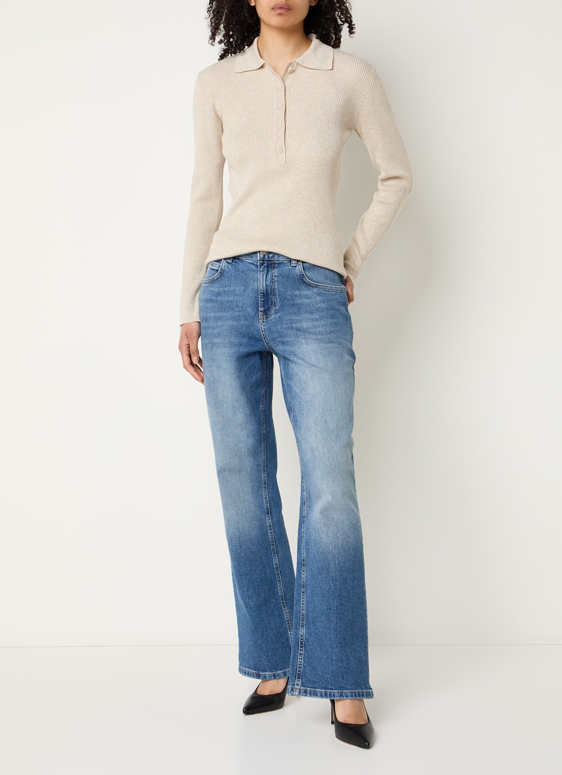 Bruuns Bazaar Top met knoopsluiting - voorkant 2 beige
