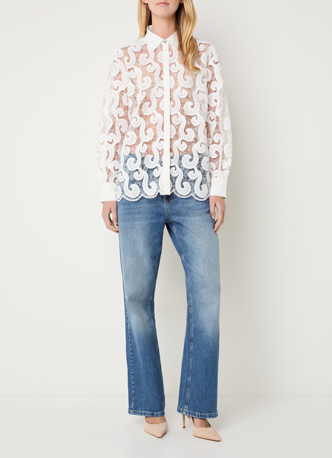 Bruuns Bazaar Viveca semi-transparante blouse van mesh met broderie - voorkant 4 wit