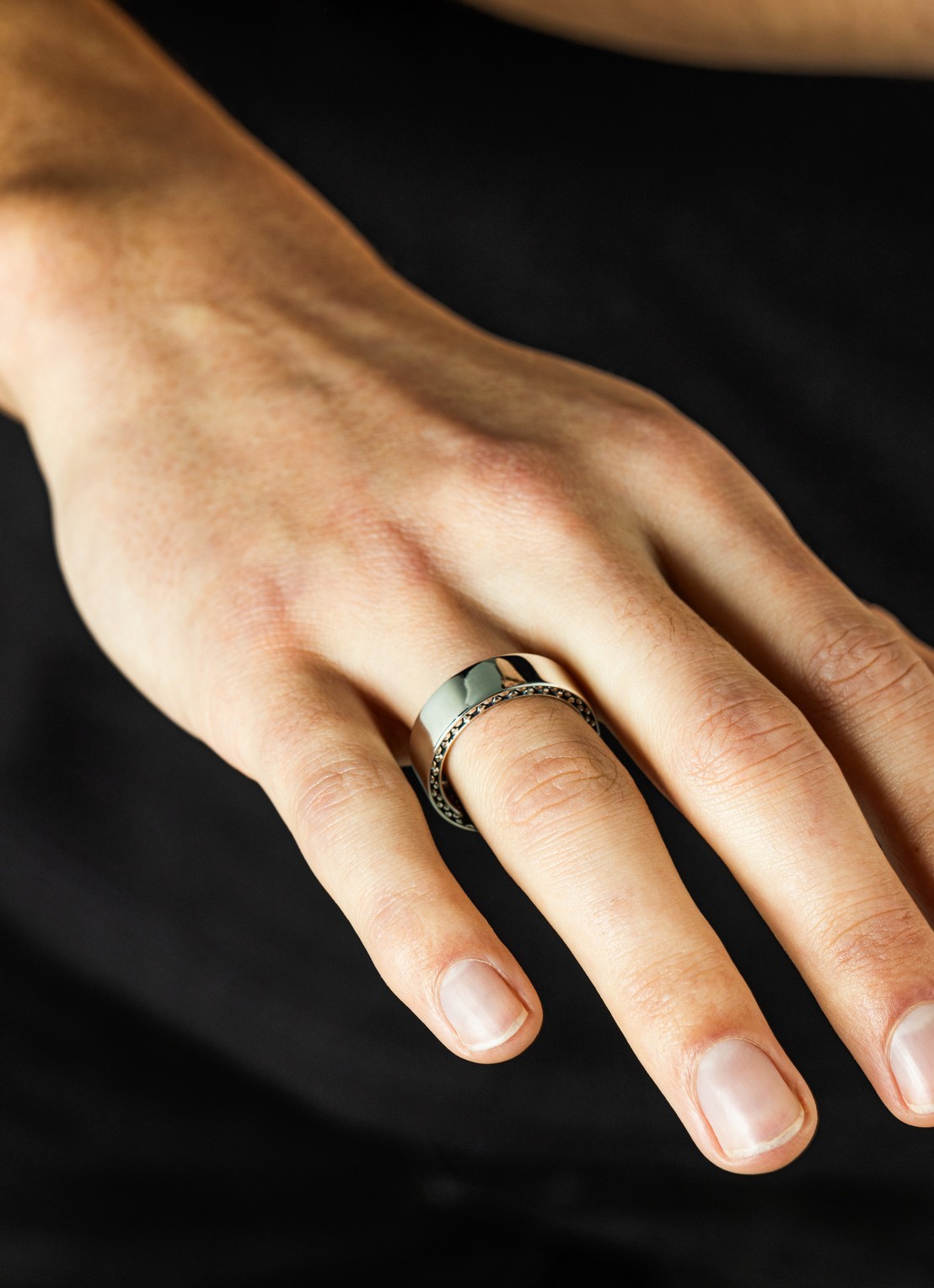 Buddha to Buddha George ring van zilver - voorkant 5 zilver