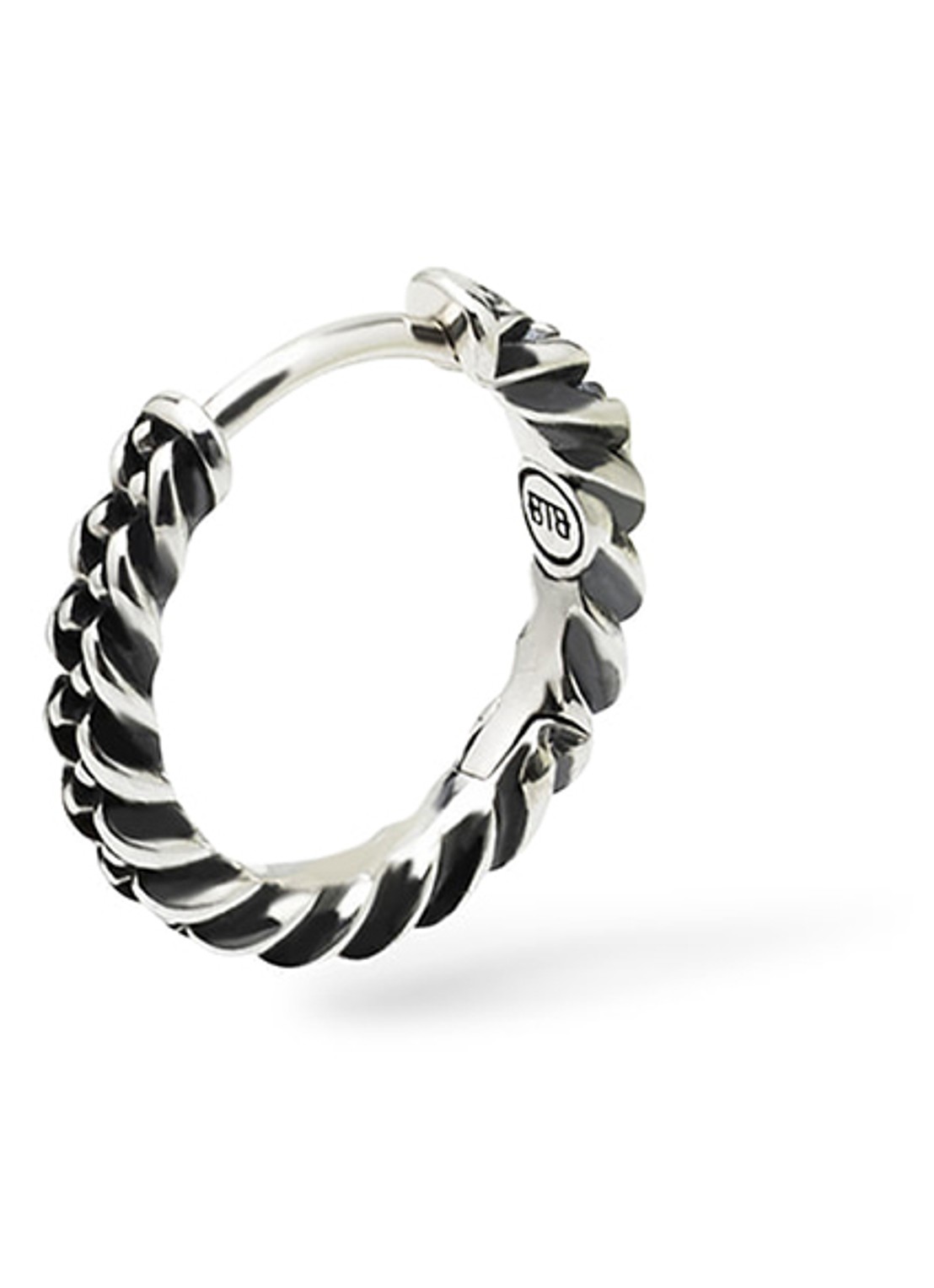 Buddha to Buddha Nathalie enkele oorring van zilver  - voorkant 4 zilver
