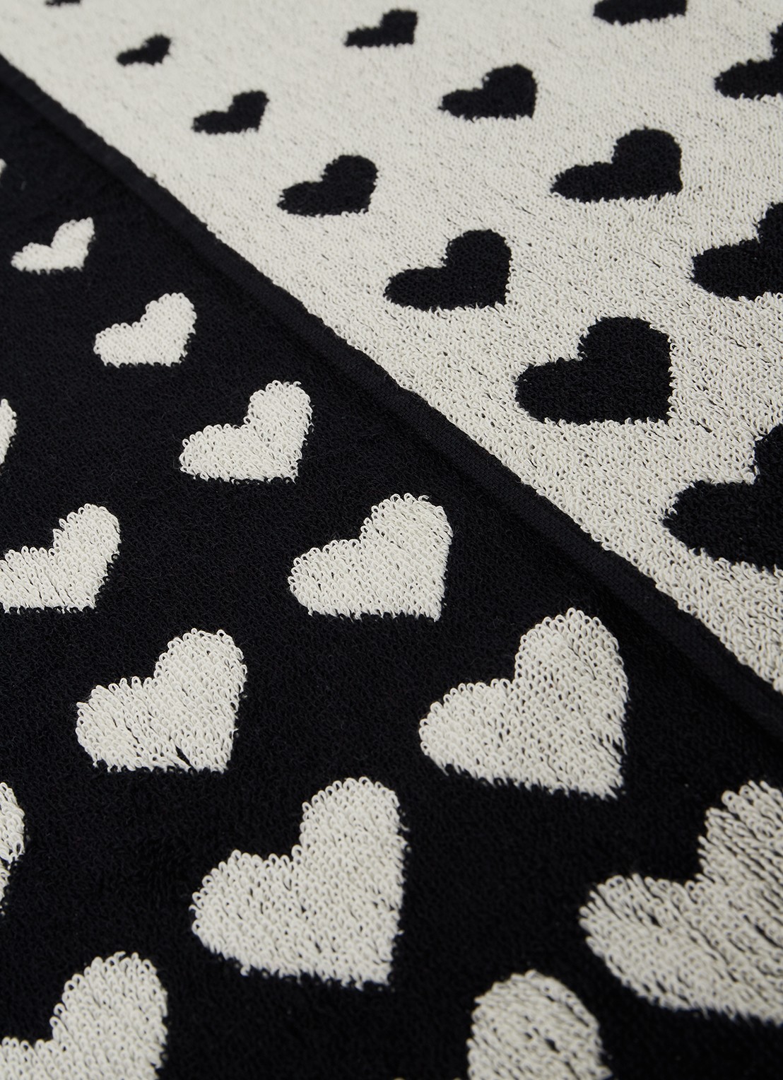 Bunzlau Castle Hearts keukendoek van  katoen 50 x 60 cm - detail 3 zwart