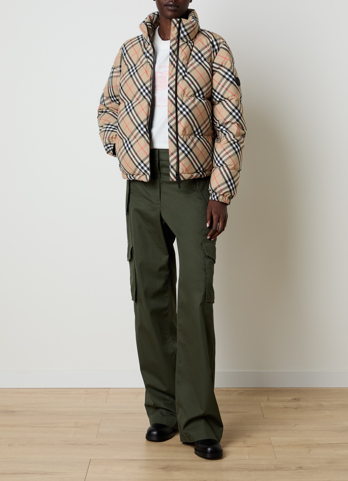 Burberry Ambleside pufferjack met ruitdessin en steekzakken - voorkant 5 zand