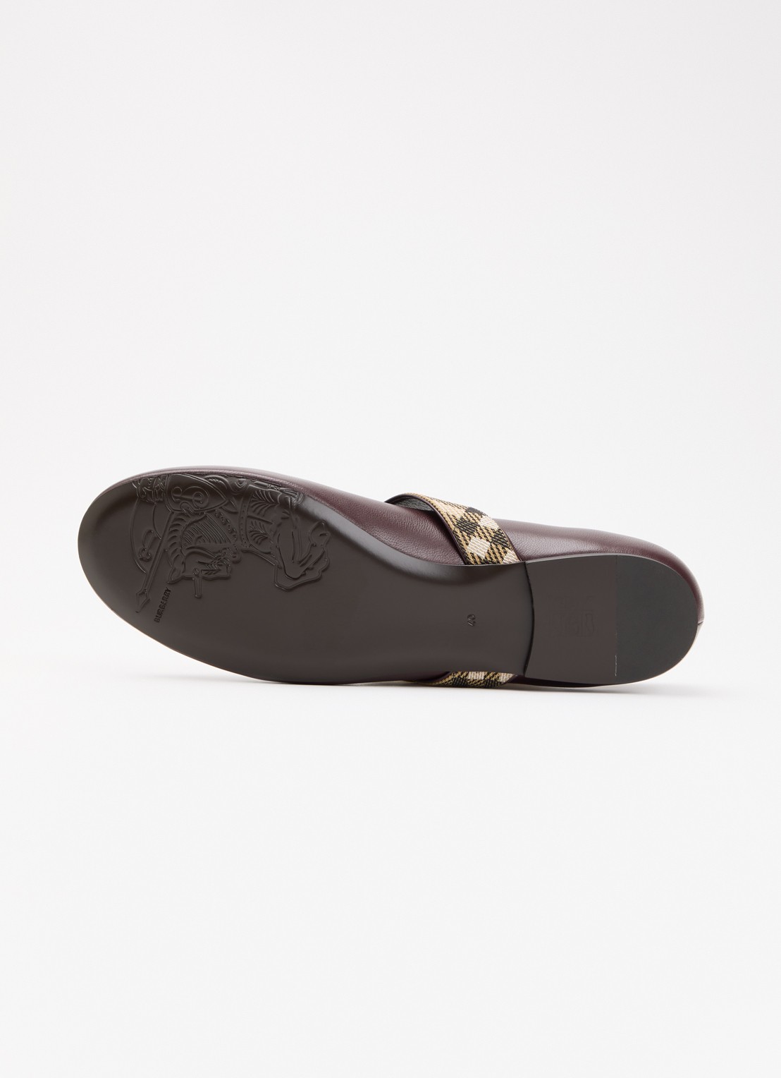 Burberry Ballerina van lamsleer - detail 5 bordeauxrood