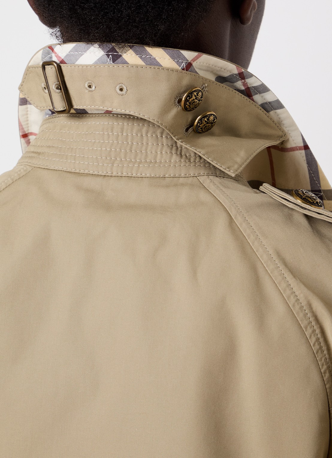 Burberry Belgravia double-breasted trenchcoat met steekzakken en ceintuur - detail 6 khaki