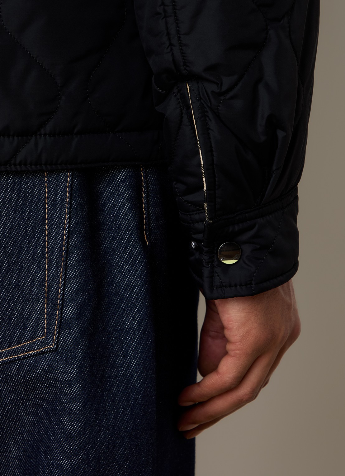 Burberry Brighton quilted jack met steekzakken - detail 4 zwart