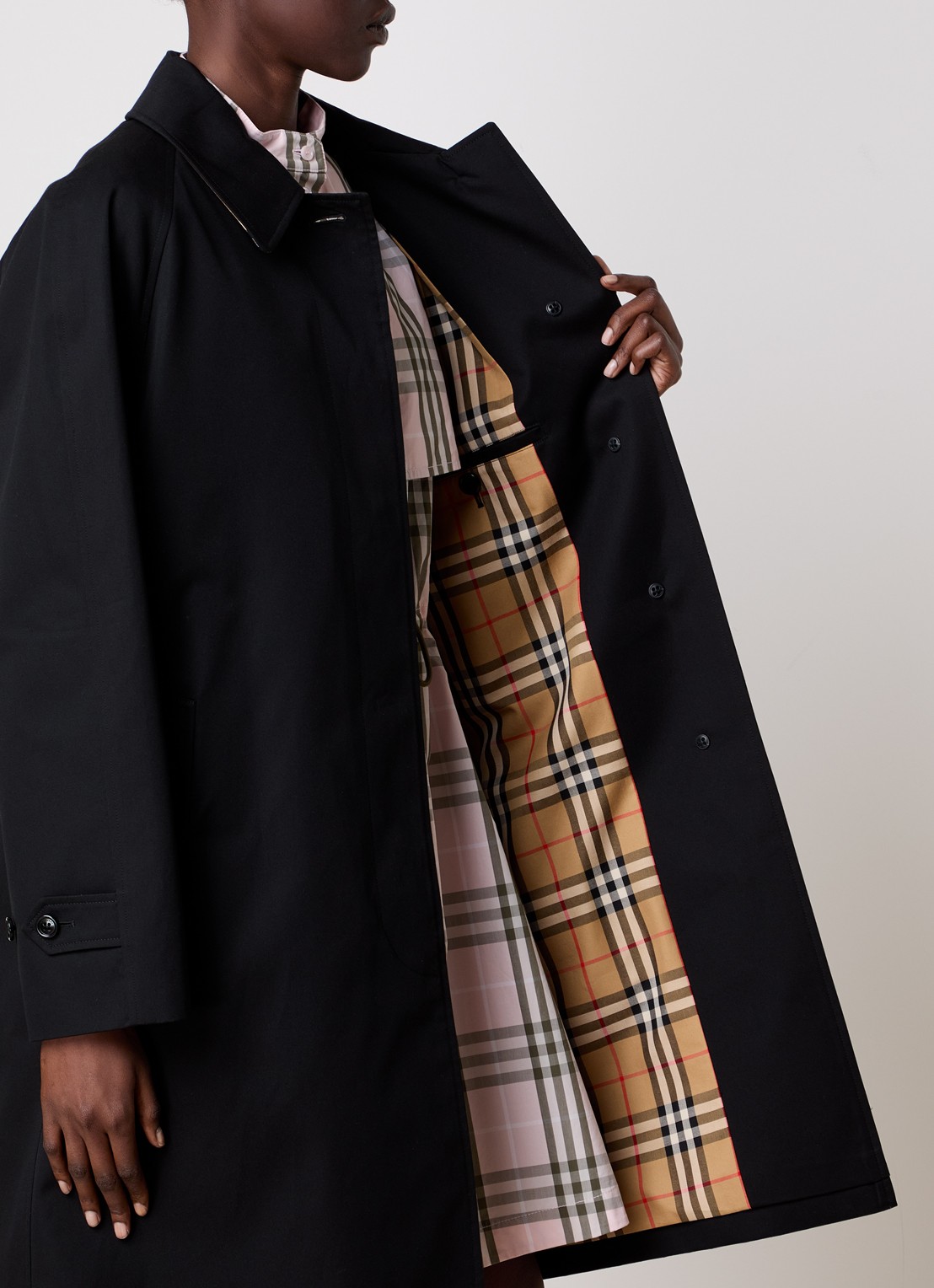 Burberry Camden trenchcoat met steekzakken - detail 2 zwart