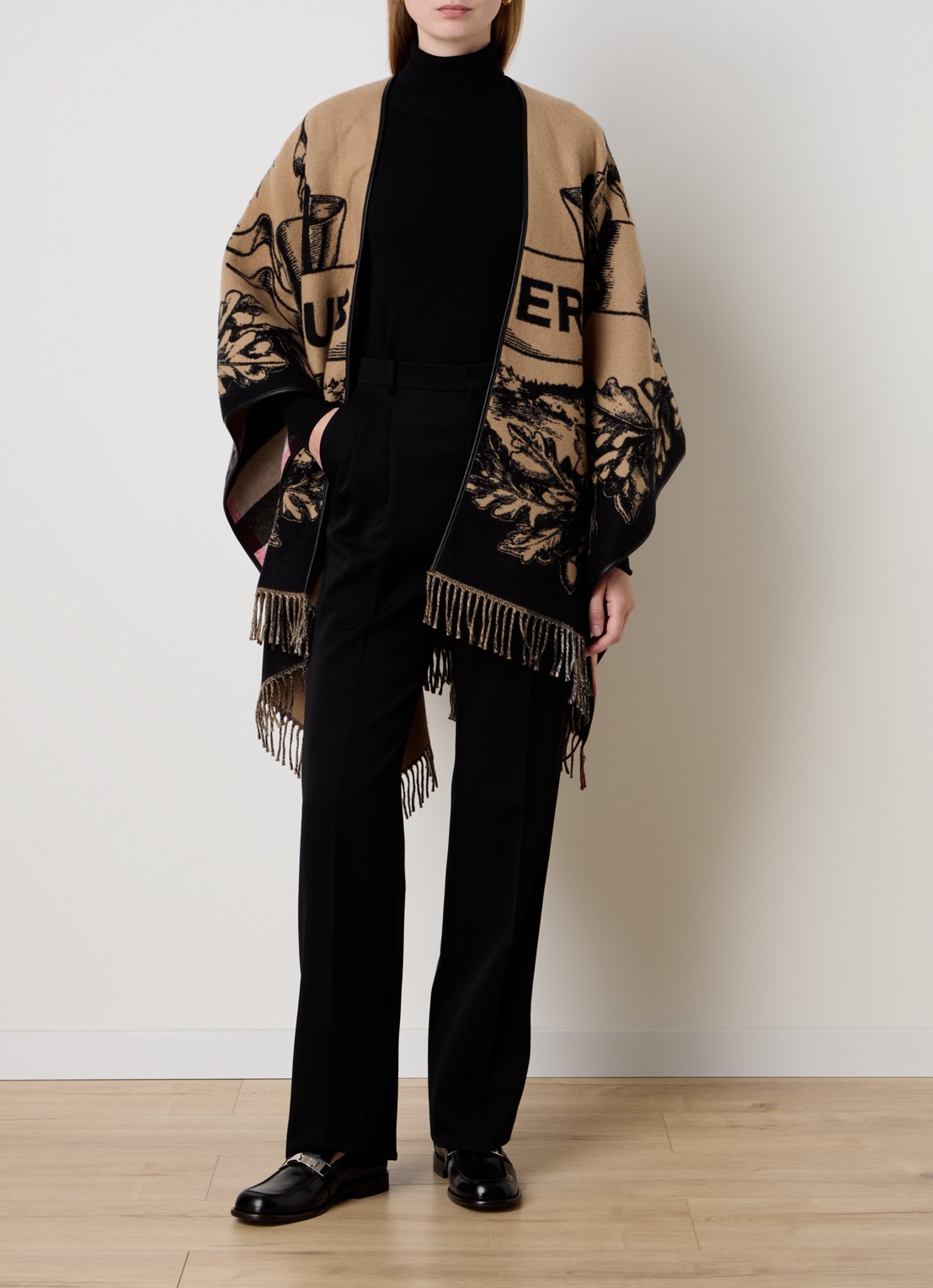 Burberry Cape van wol met logoprint en franjes - voorkant 3 beige
