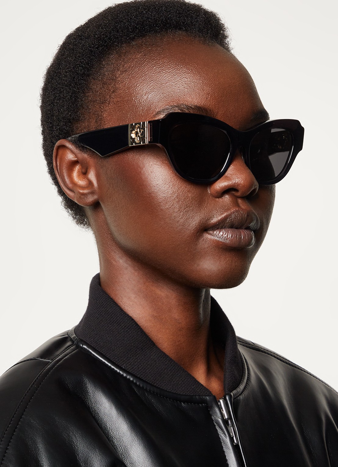 Burberry Cat Eye zonnebril BE4423 - voorkant 5 zwart