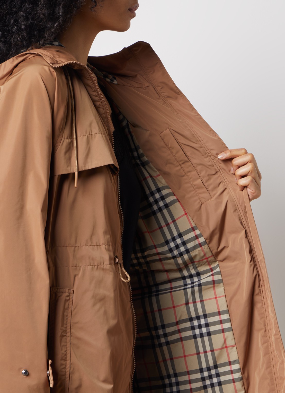 Burberry Charminster parka met logoborduring - detail 6 camel