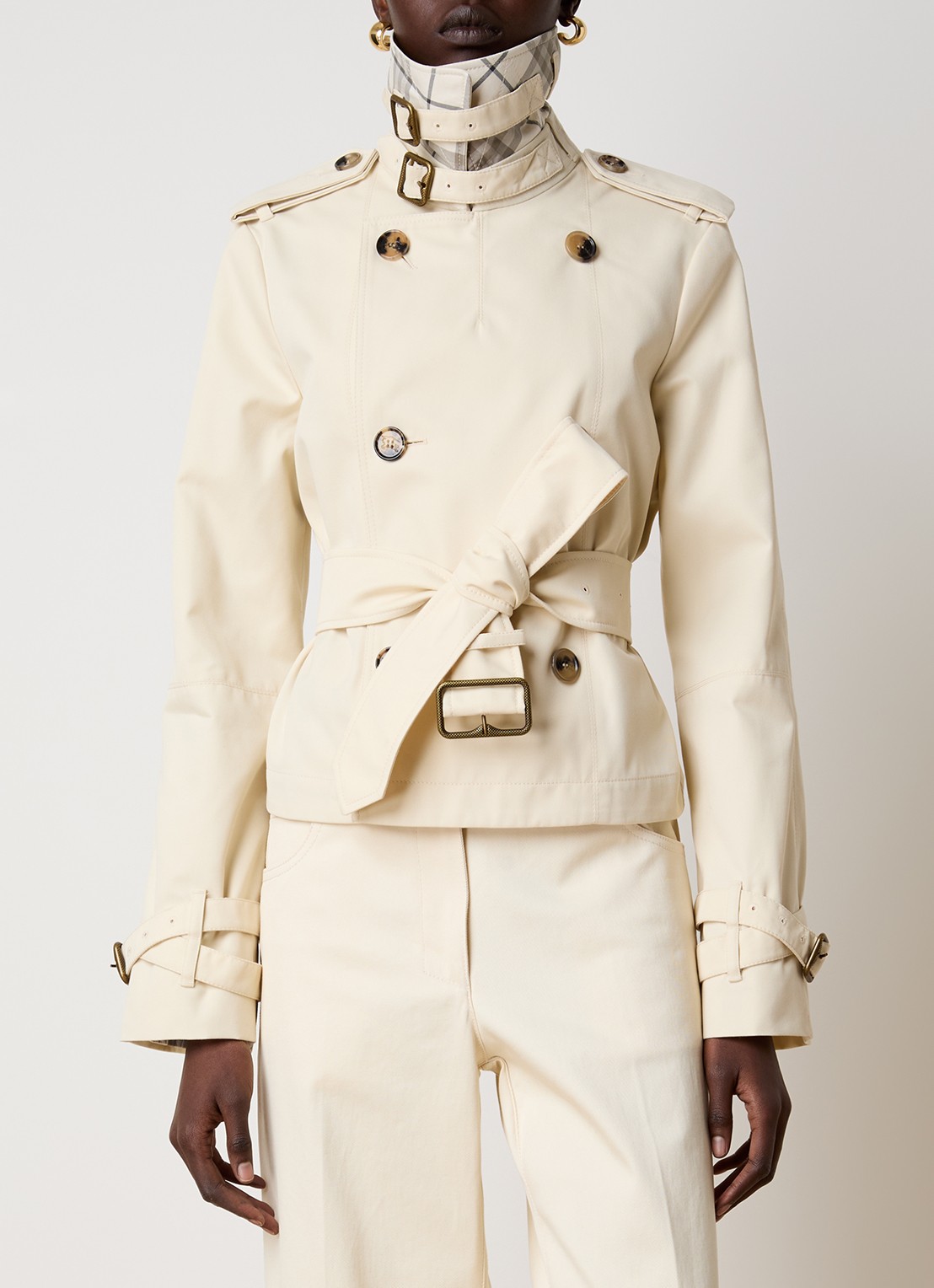Burberry Cropped double-breasted trenchcoat met ceintuur - detail 4 creme