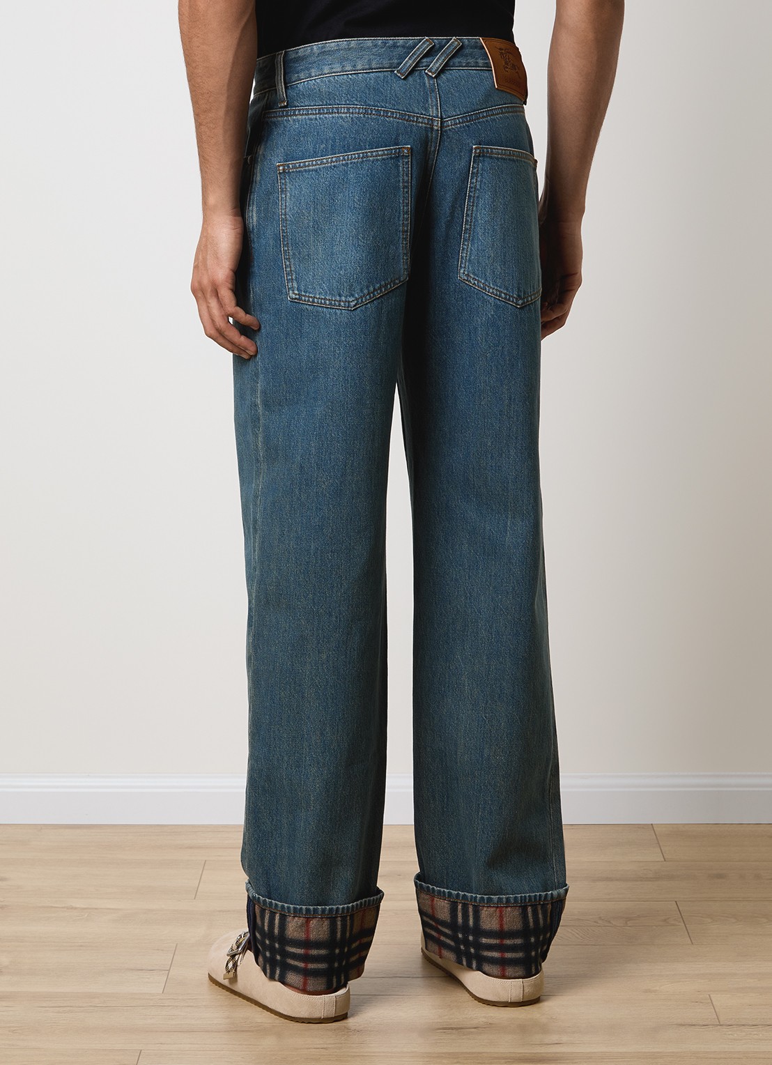 Burberry Dexter straight leg jeans met medium wassing - achterkant 3 indigo