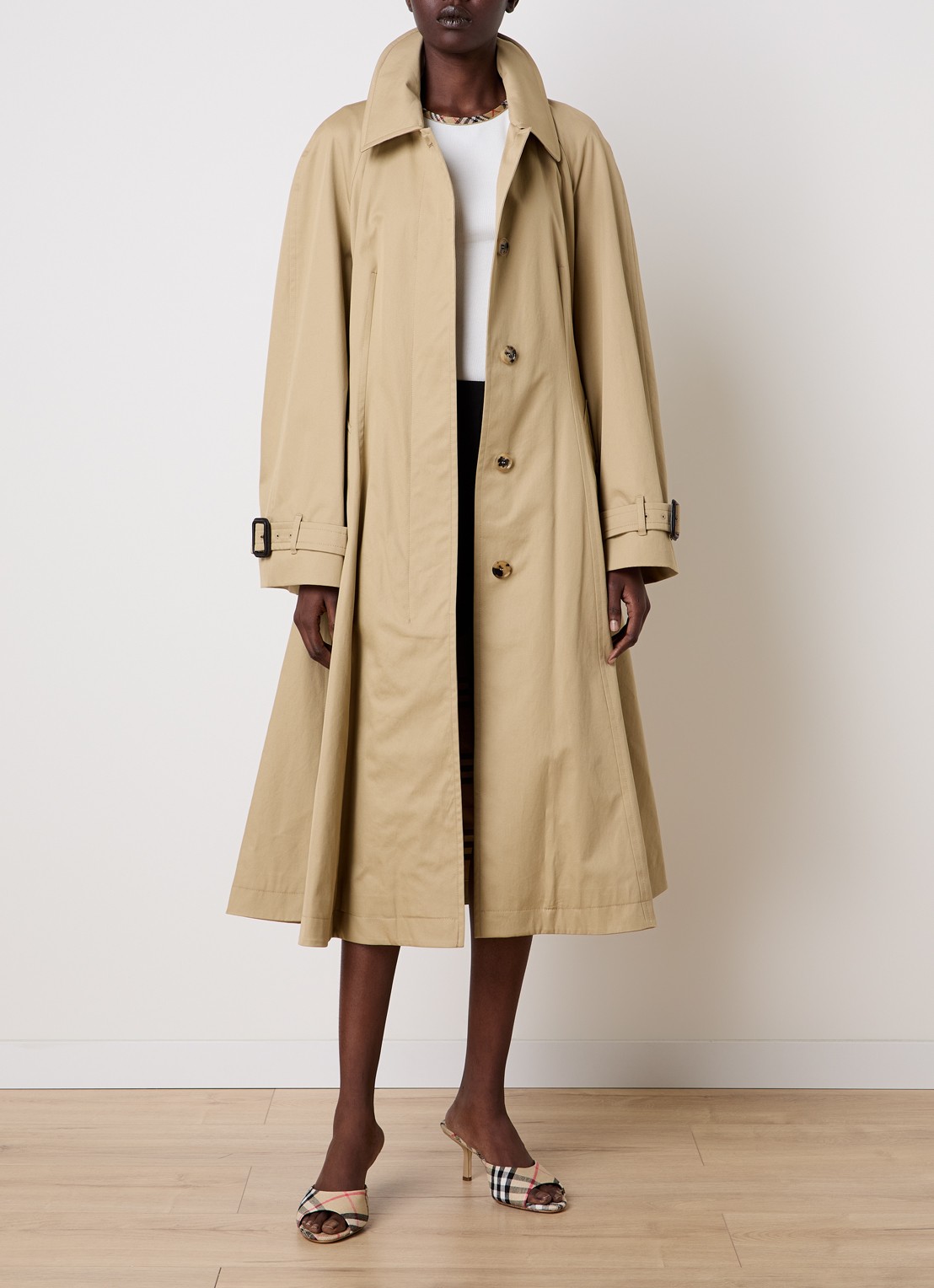 Burberry Ellingham trenchcoat met ceintuur - voorkant 3 beige