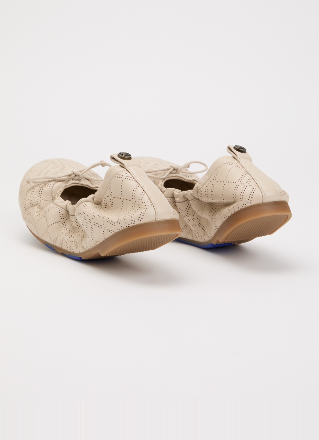 Burberry Fawn ballerina van lamsleer - achterkant beige