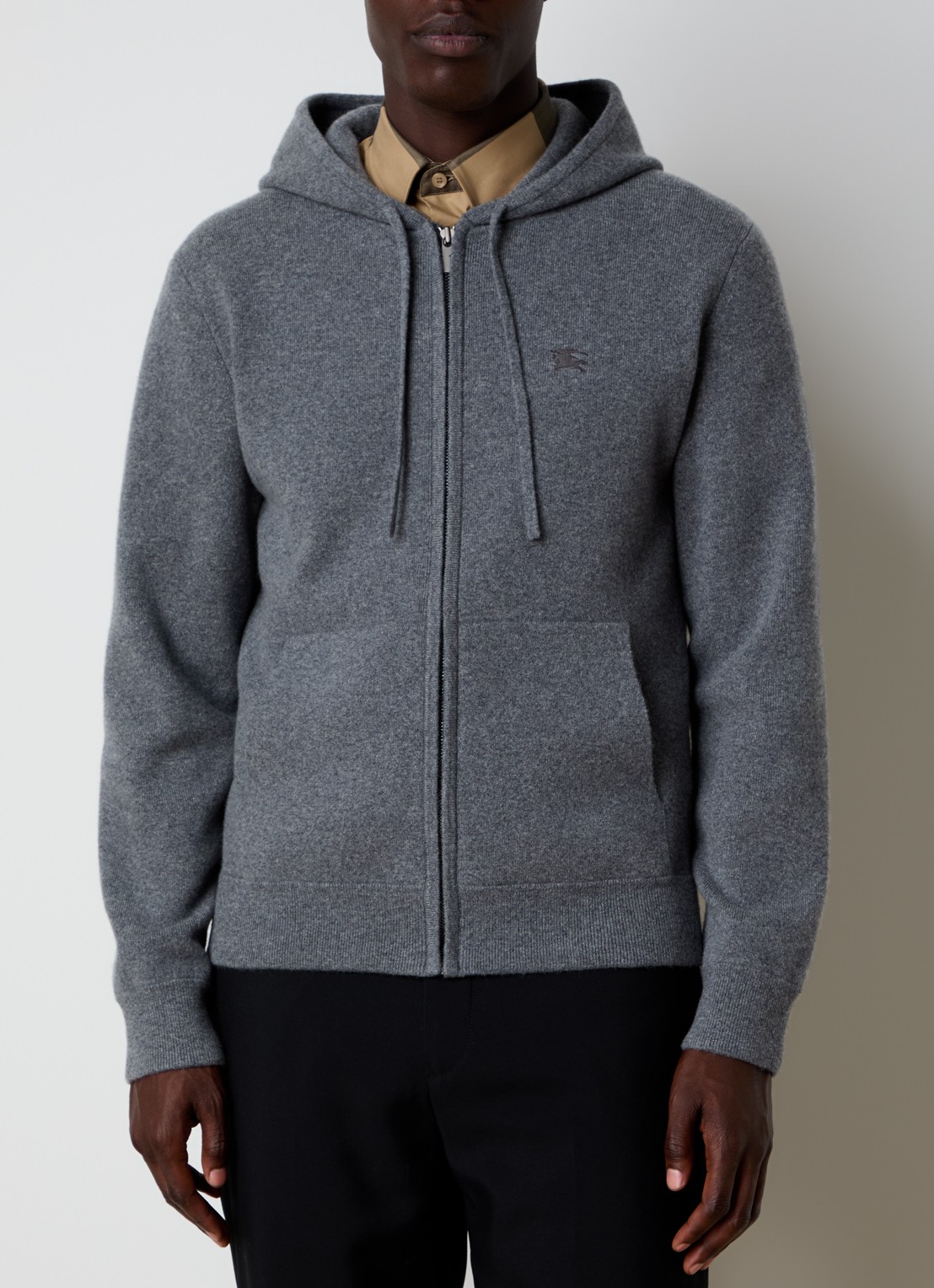 Burberry Fijngebreid vest in kasjmierblend met capuchon en logo - detail 2 grijsmele