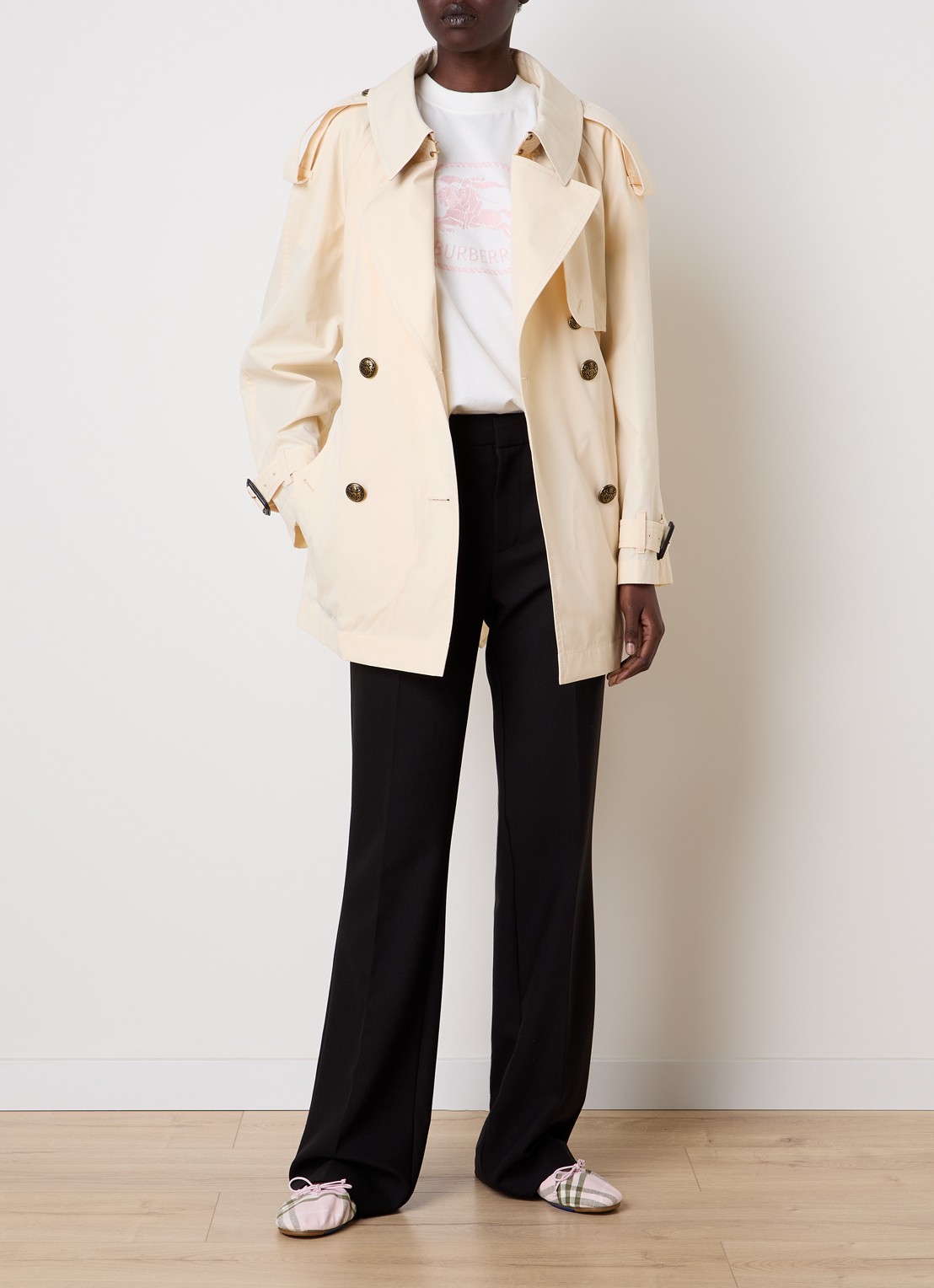 Burberry Fitzrovia trenchcoat met ceintuur - voorkant 5 creme