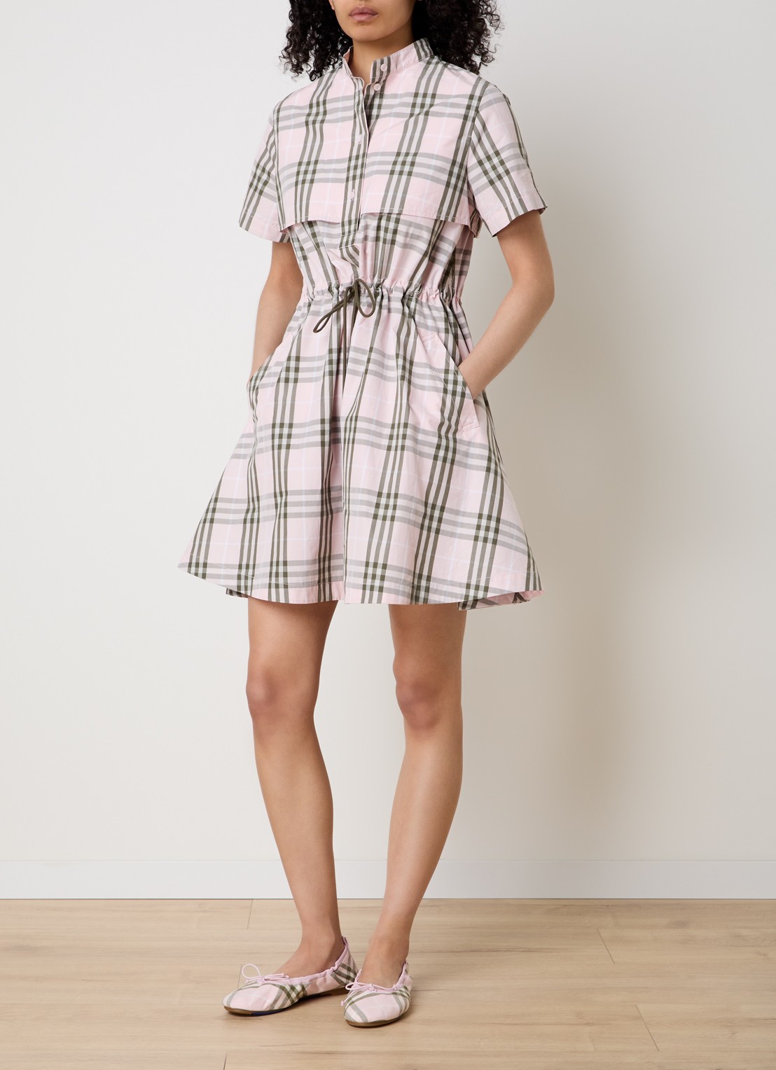 Burberry Isotta mini tuniekjurk met ruitdessin - voorkant 3 lichtroze
