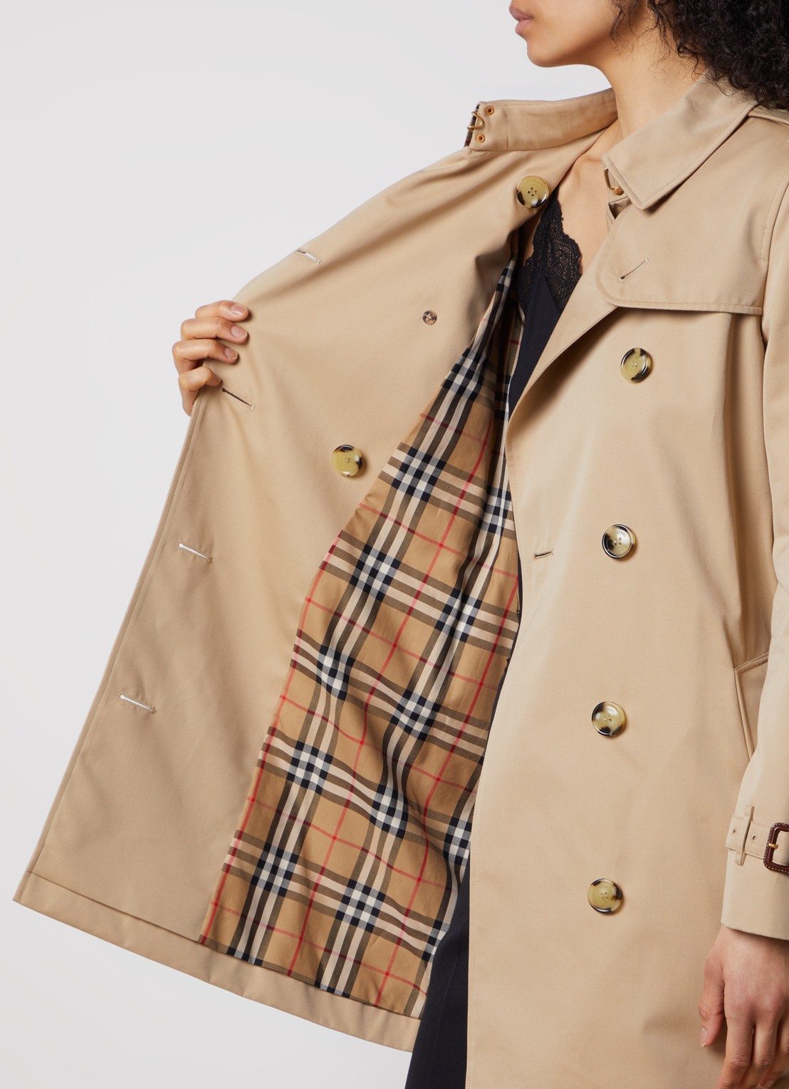 Burberry Kensington double-breasted trenchcoat met ceintuur - detail 6 bruin