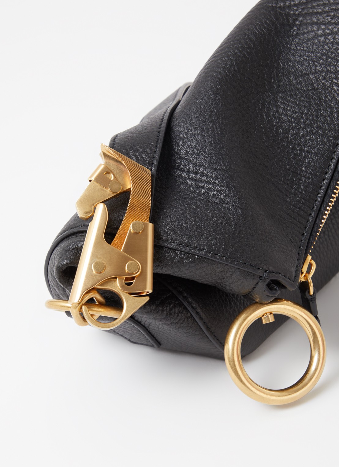 Burberry Knight Small clutch van kalfsleer met afneembare schouderriem - detail 5 zwart