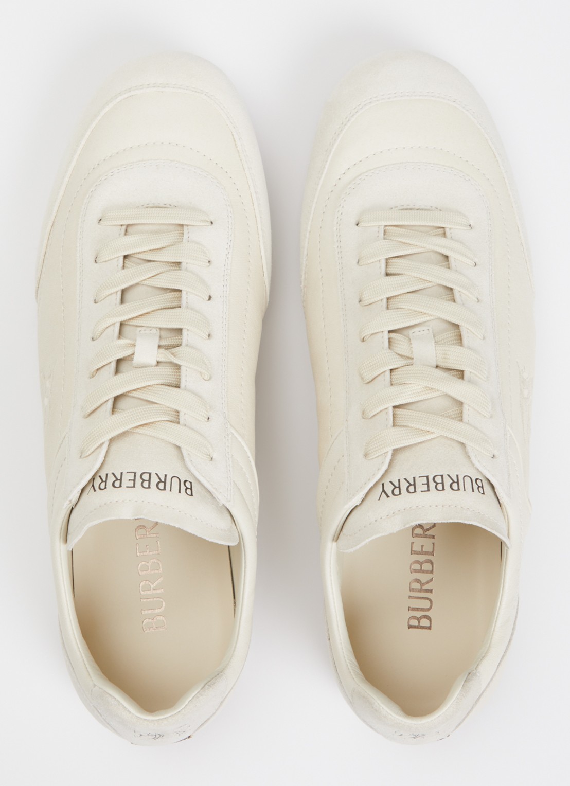 Burberry Knight sneaker van leer met details van suède - detail 2 creme