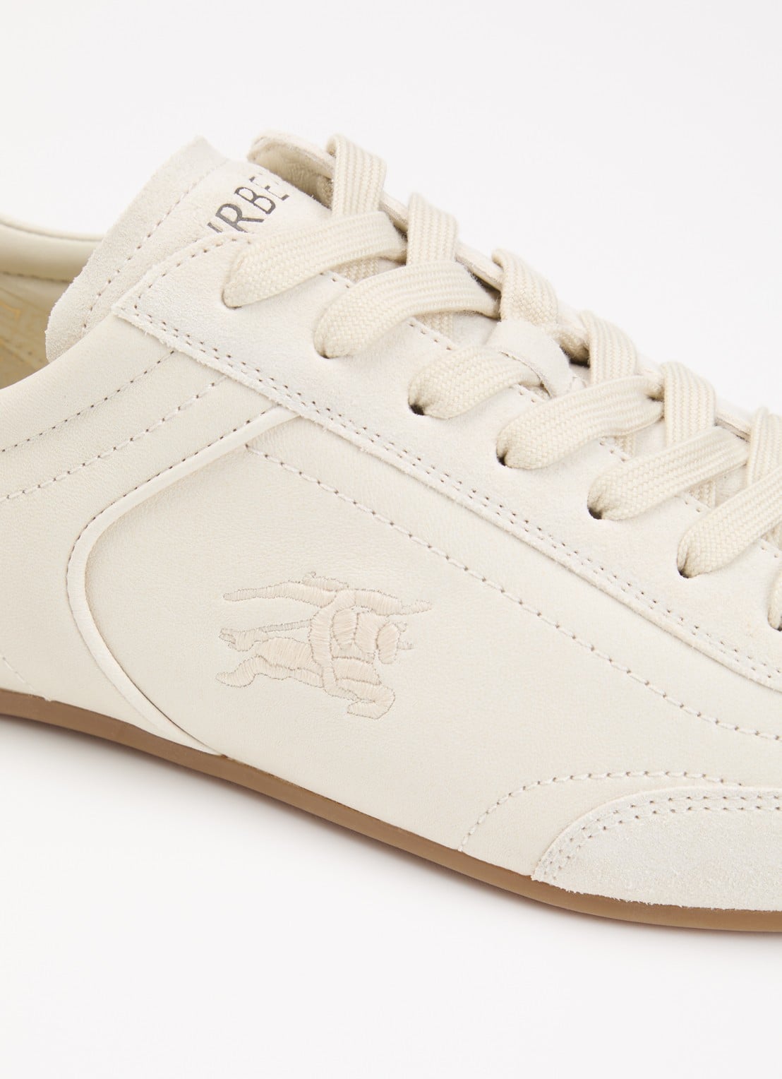 Burberry Knight sneaker van leer met details van suède - detail 4 creme