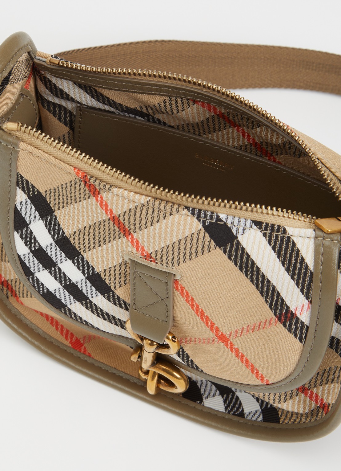 Burberry Mini B Clip crossbodytas met kalfsleren details - detail 3 zand
