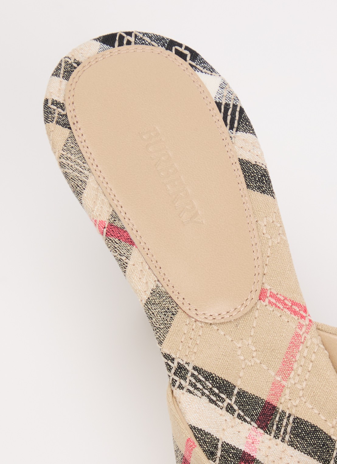 Burberry Muiltje met ruit dessin - detail 5 zand