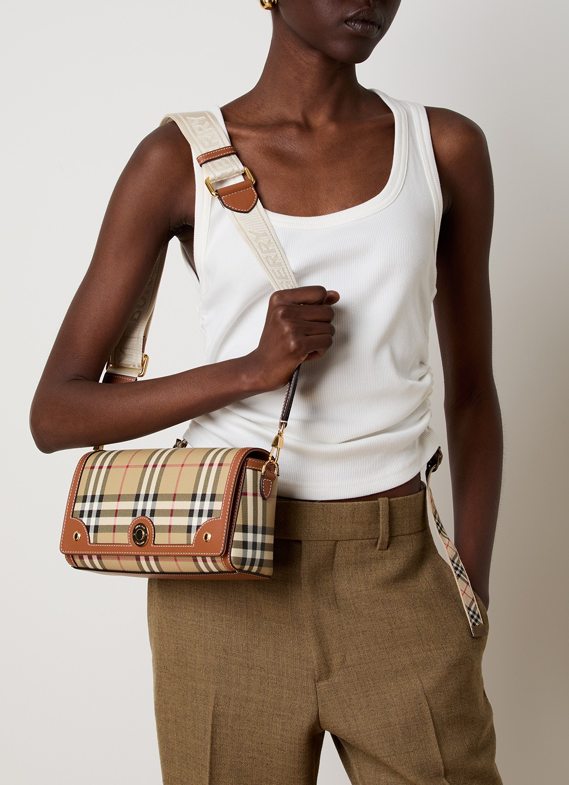 Burberry Note crossbodytas met ruitdessin en afneembare schouderriem - voorkant 2 cognac