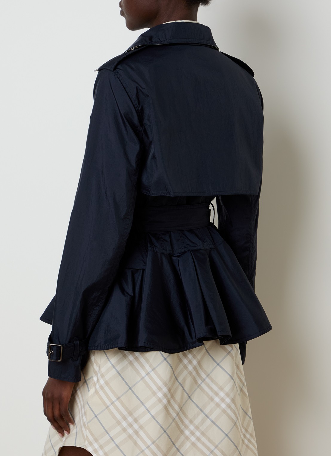 Burberry Pembury trenchcoat met peplum en klepzakken - achterkant donkerblauw