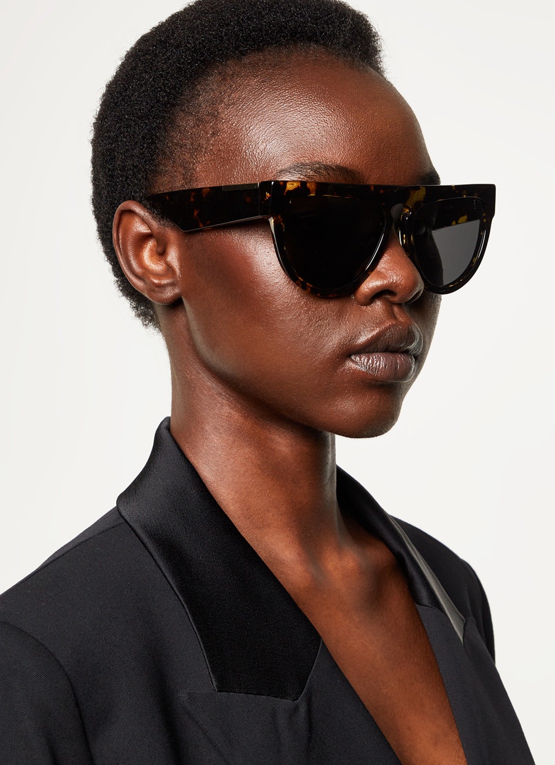 Burberry Piloten zonnebril BE4416U - voorkant 5 donkerbruin