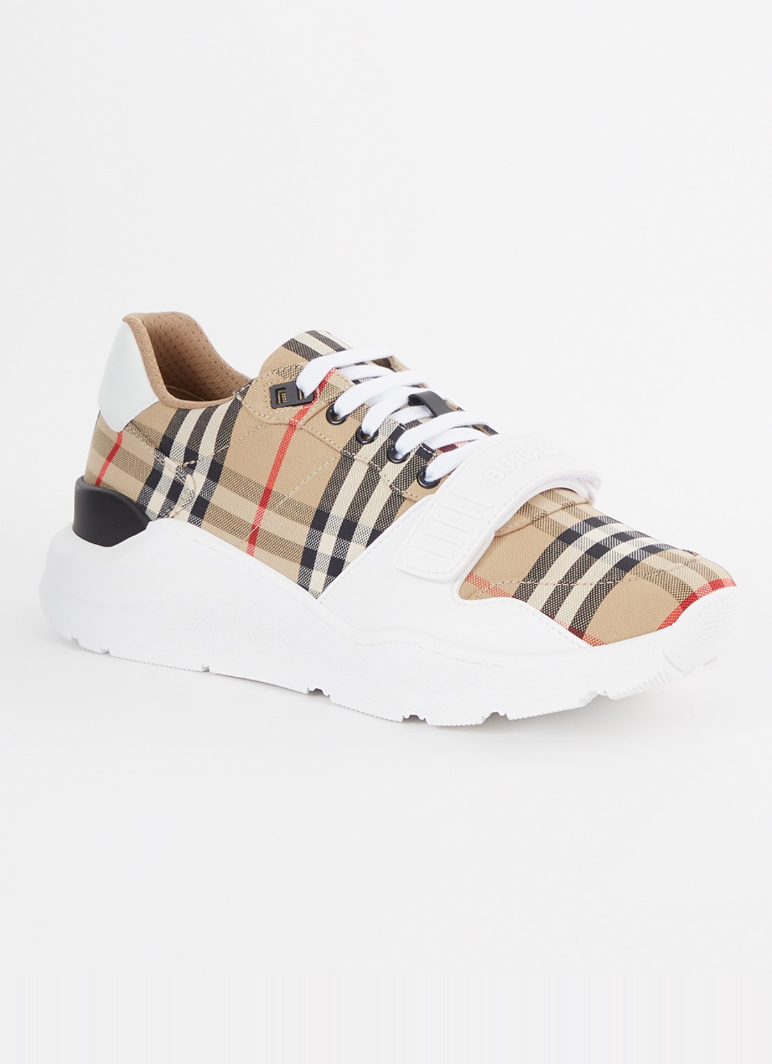 Burberry Regis sneaker met kalfsleren details - voorkant beige