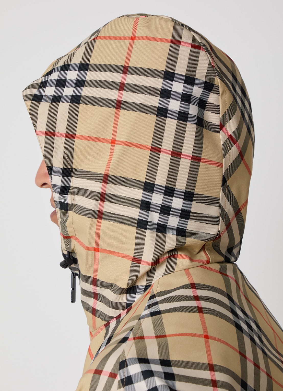Burberry Reversible windjack met ruitdessin en capuchon - detail 5 zand