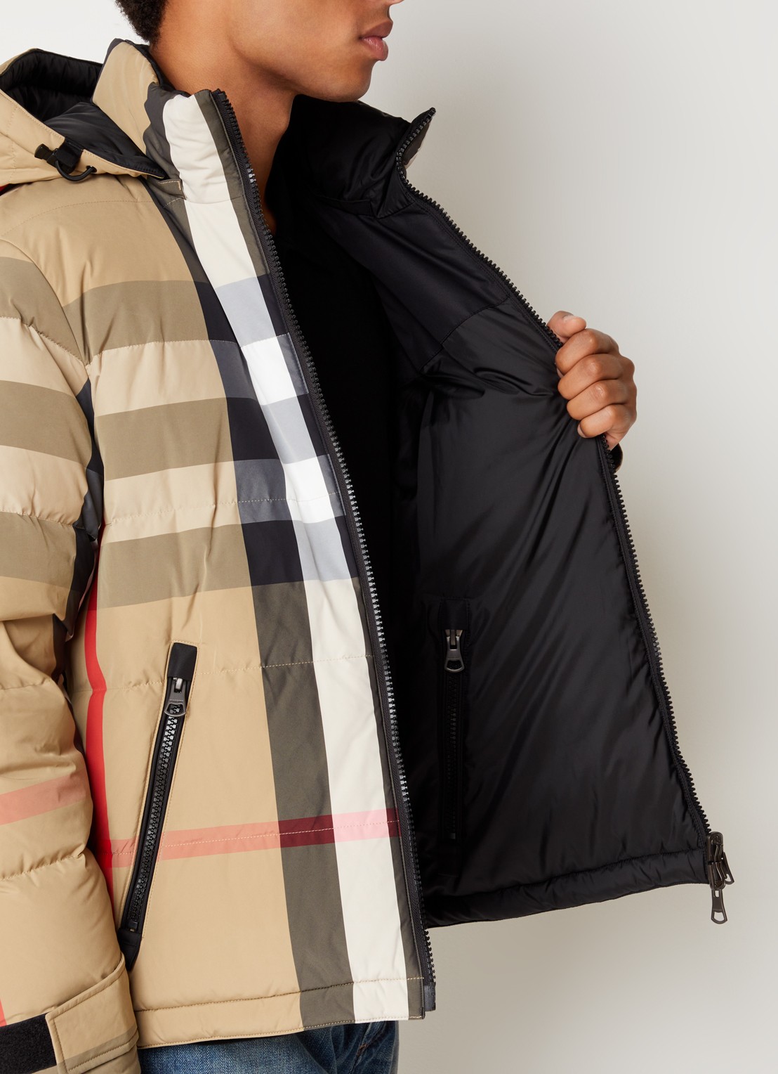 Burberry Ruthland reversible puffer jack met ruitdessin en donsvulling - detail 3 khaki