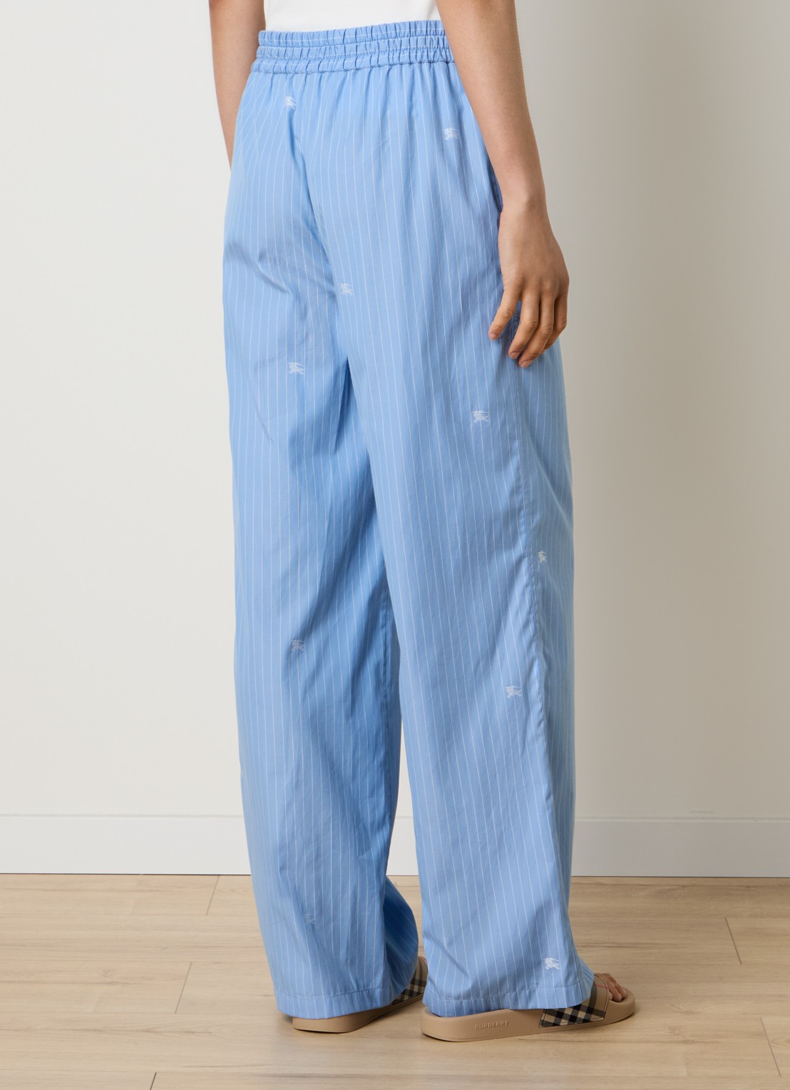 Burberry Sandrine mid waist wide fit broek met logoprint - achterkant blauw