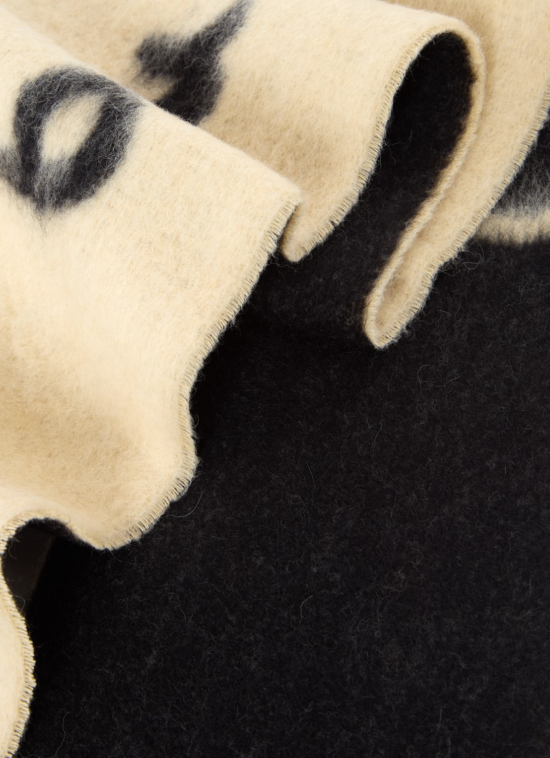 Burberry Sjaal in alpaca wolblend 185 x 20 cm - detail 2 antraciet
