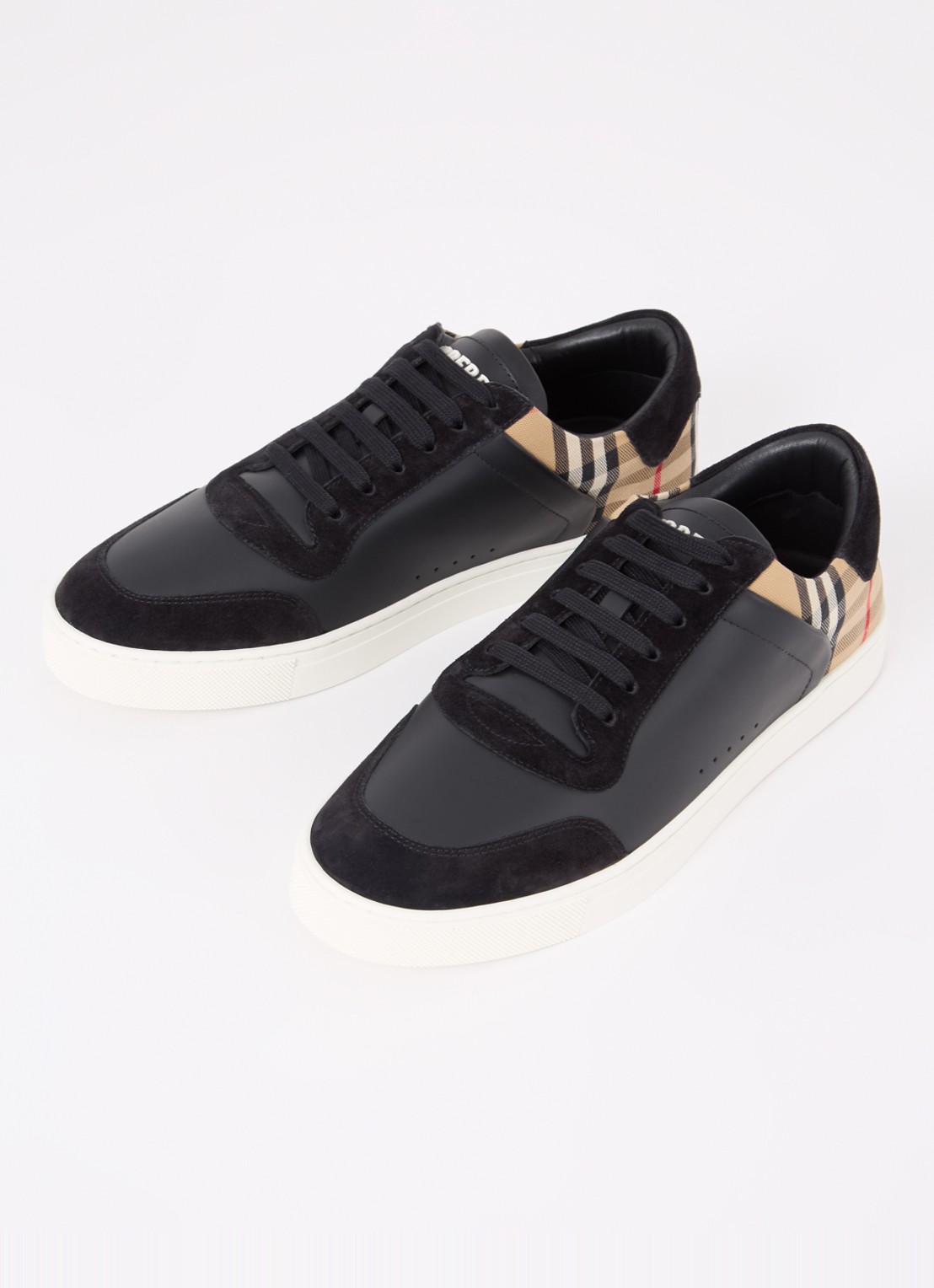 Burberry Stevie sneaker van kalfsleer met kalfssuède details  - detail 2 zwart